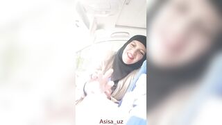 شرموطة مصرية بتمص زب في العربية لحد ما ينزل في بقها نار